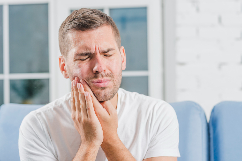 Come sgonfiare la guancia dopo impianto dentale