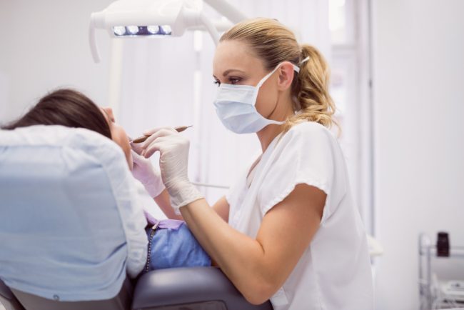 Controllo dentistico Controllo dentistico